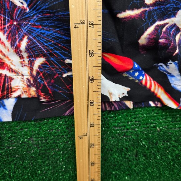 George Hawaiian Shirt Mens XL Black 4th Of July Firecrackers Party Button Up - Picture 5 of 8